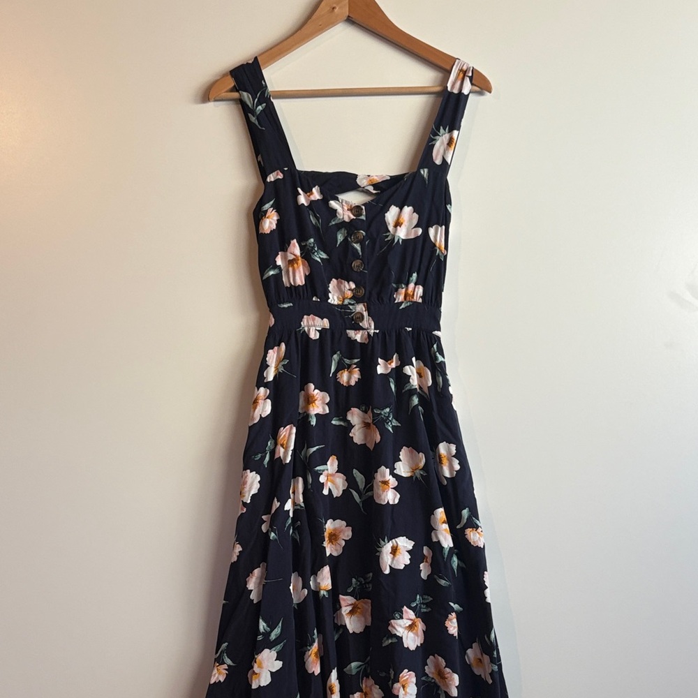 Reformation Lanai Floral Sleeveless Dress In Navy - Picture 6 of 14